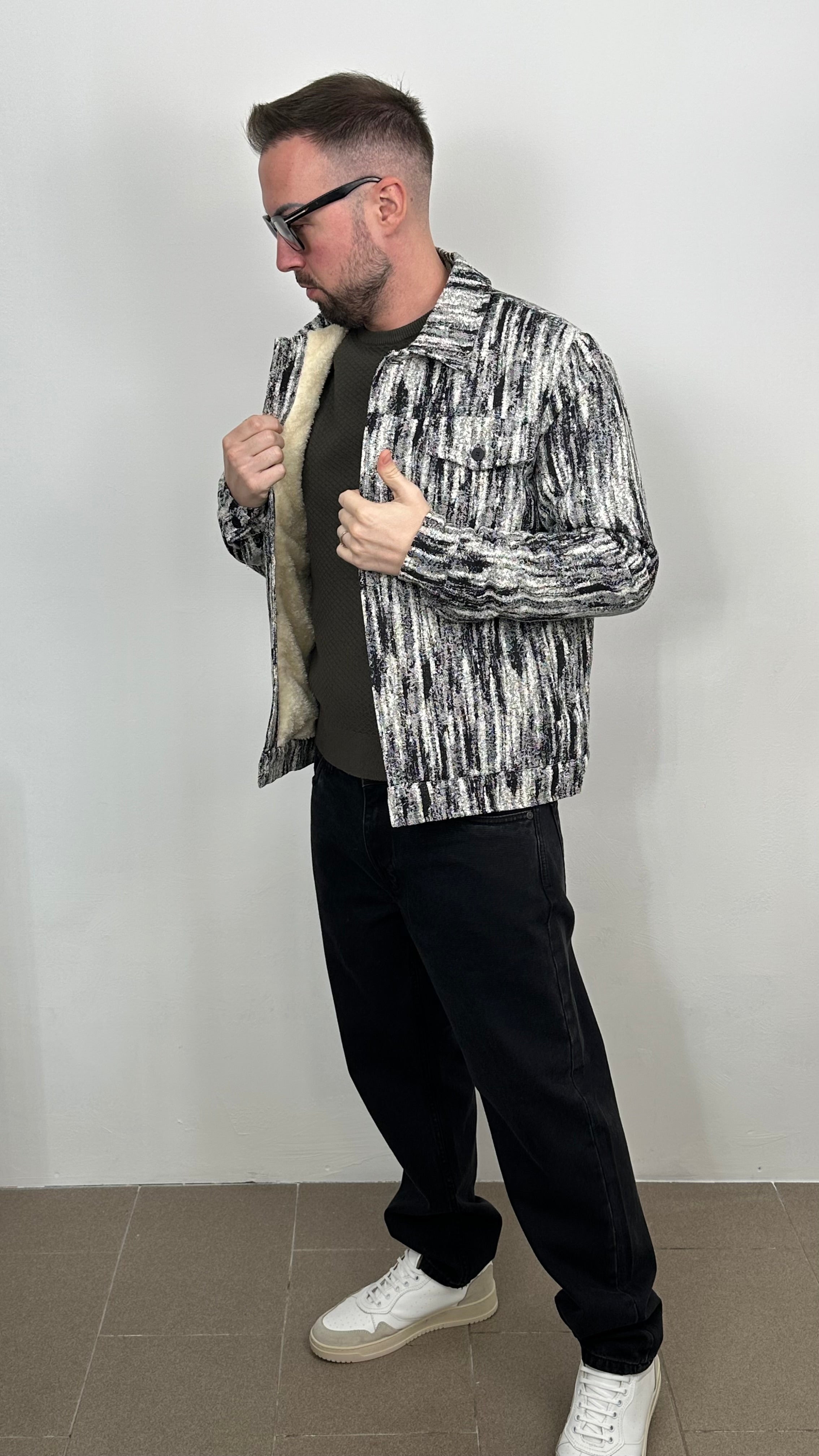 Giubbotto a fantasia con interno in pelliccia sintetica