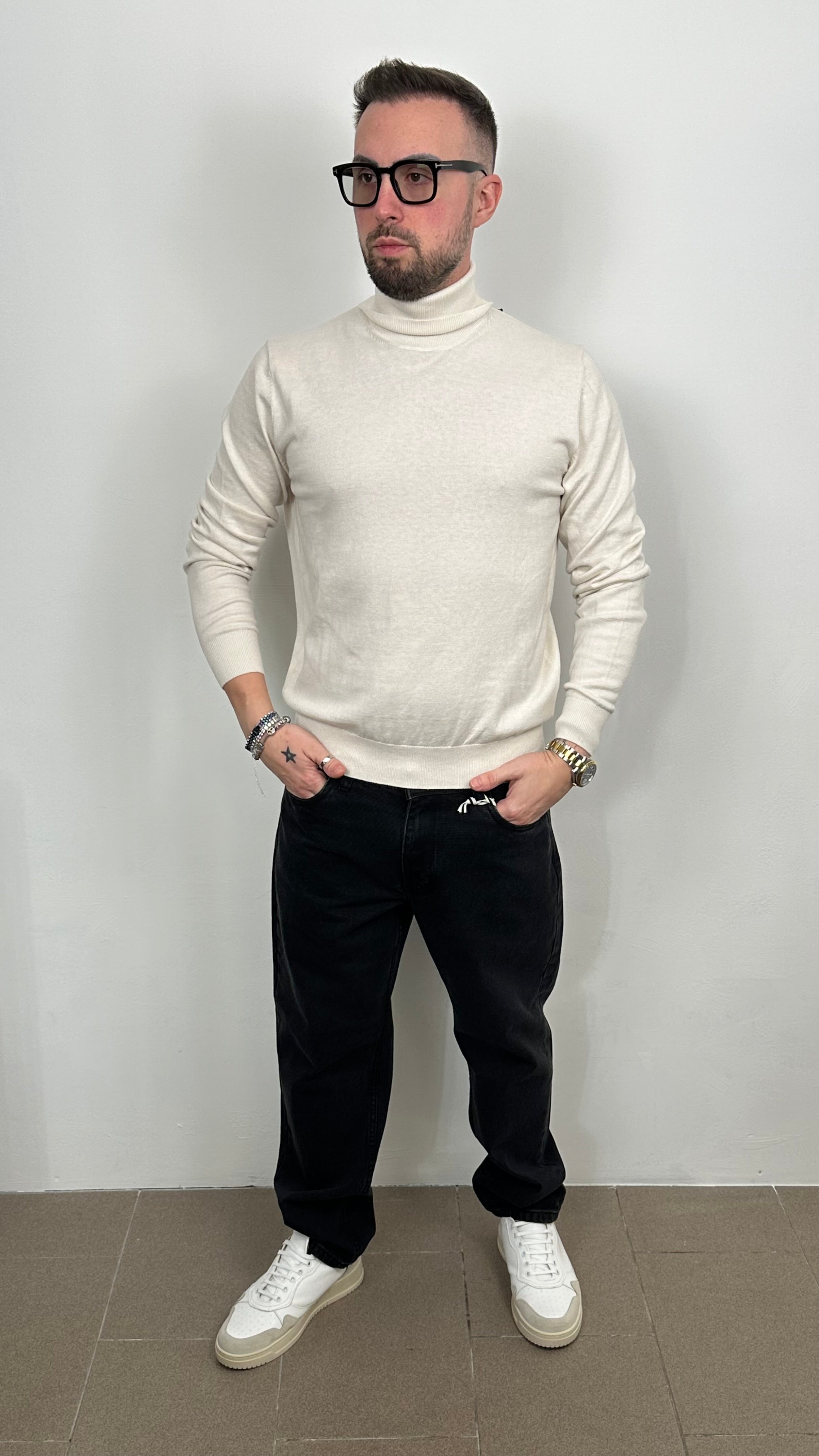 Maglione "IMPERIAL" collo alto tinta unita