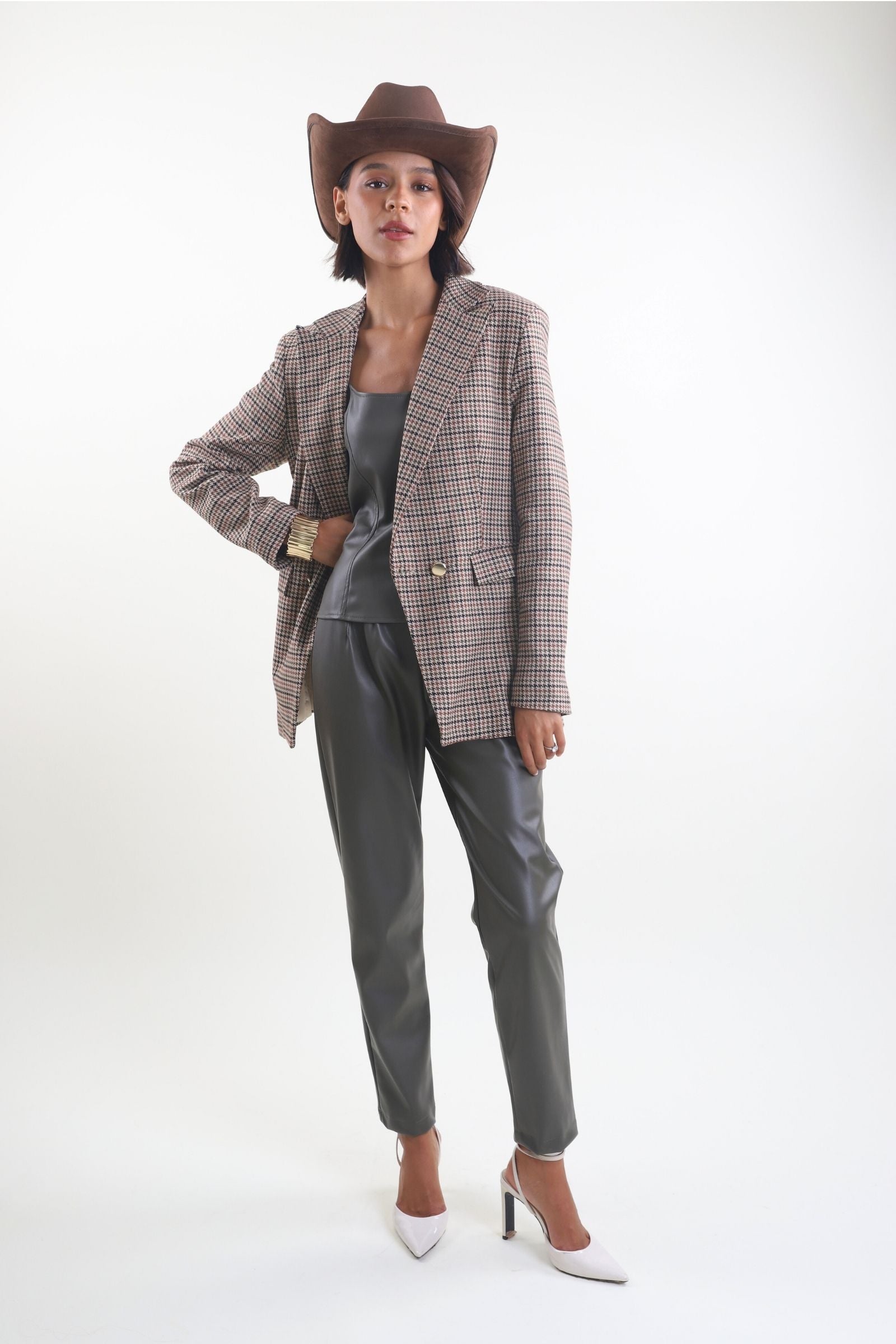 Pantalone slim fit in ecopelle