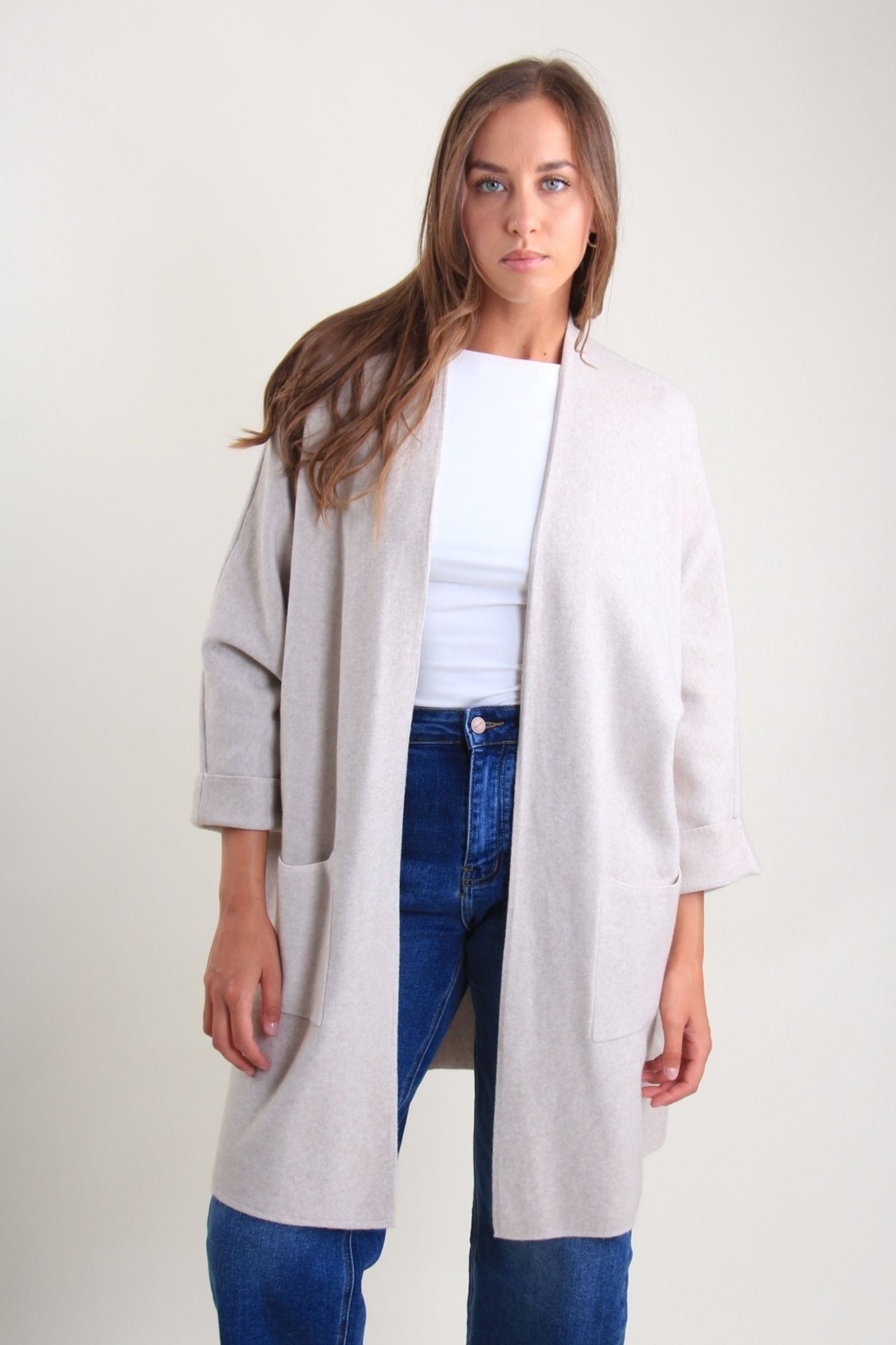 Cardigan lungo con tasche