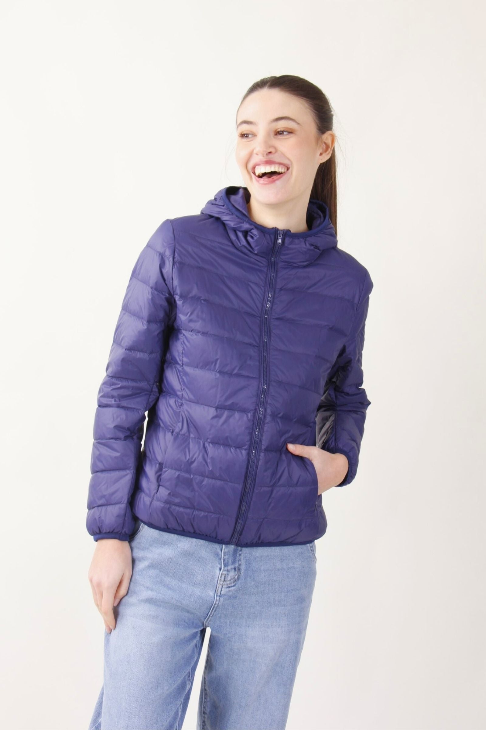 Piumino 100 grammi con cappuccio