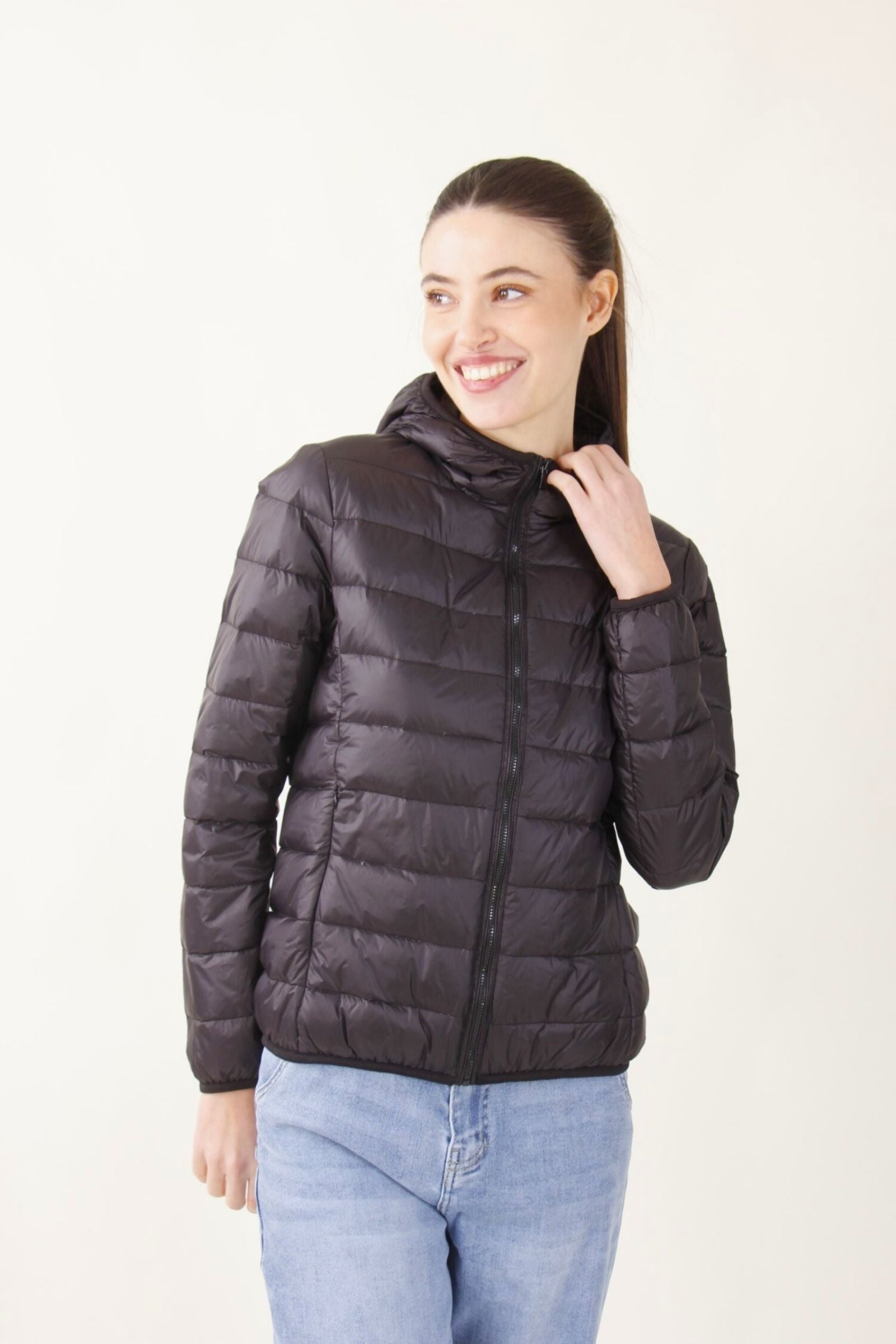 Piumino 100 grammi con cappuccio